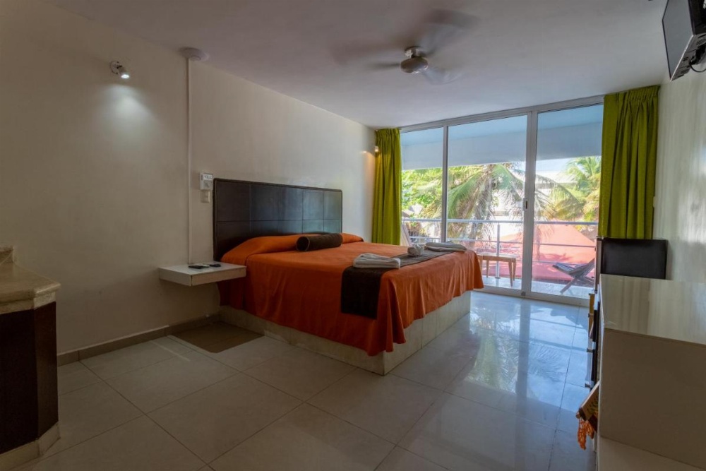 Room image 3